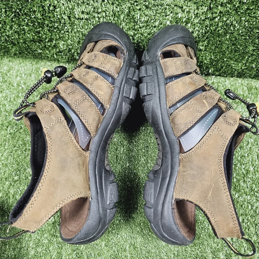 KEEN Newport H2 Brown Leather Athletic Trail Hiking Outdoor Sandals Mens Size 9